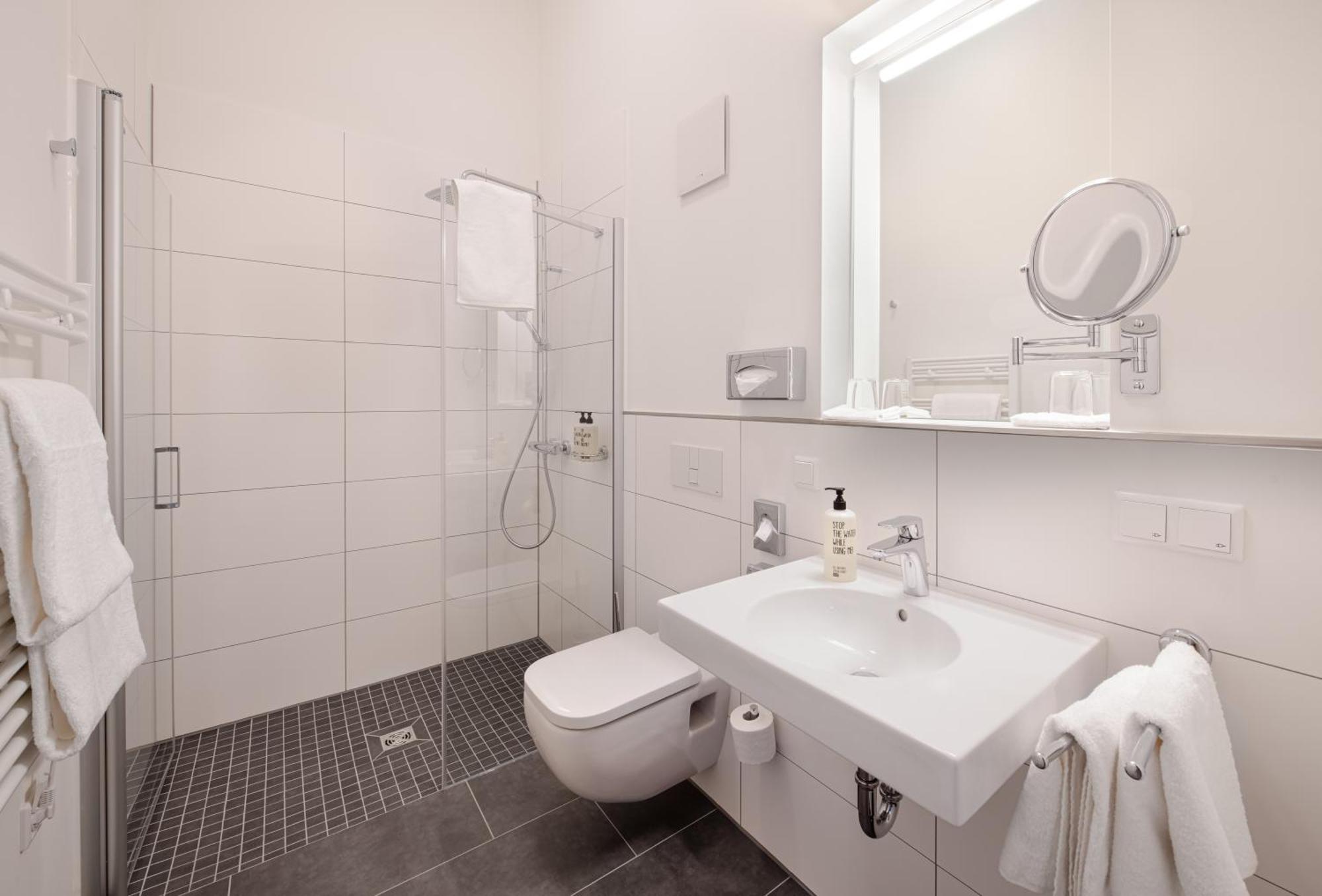 Mintrops Concierge Hotel 에센 객실 사진